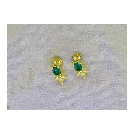 Liora Elegant Stud
