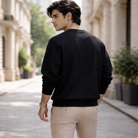 Men black graphic crew neck full sleeve t-shirt front view