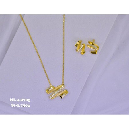 Twisty Triple Necklace